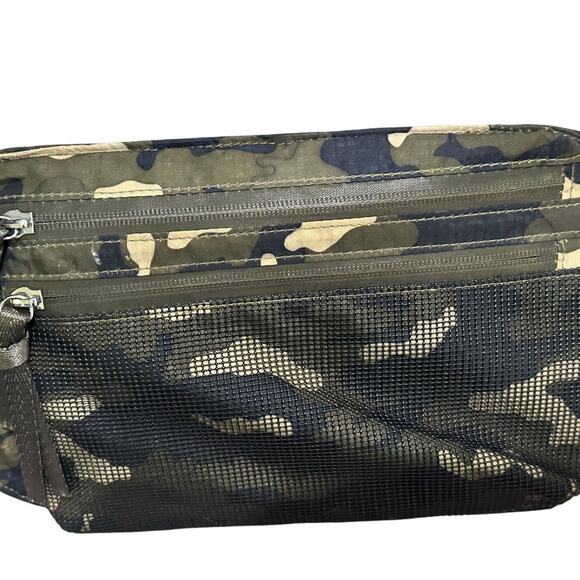 Isaac Mizrahi backpack AND detachable belt bag EUC! - Picture 13 of 15